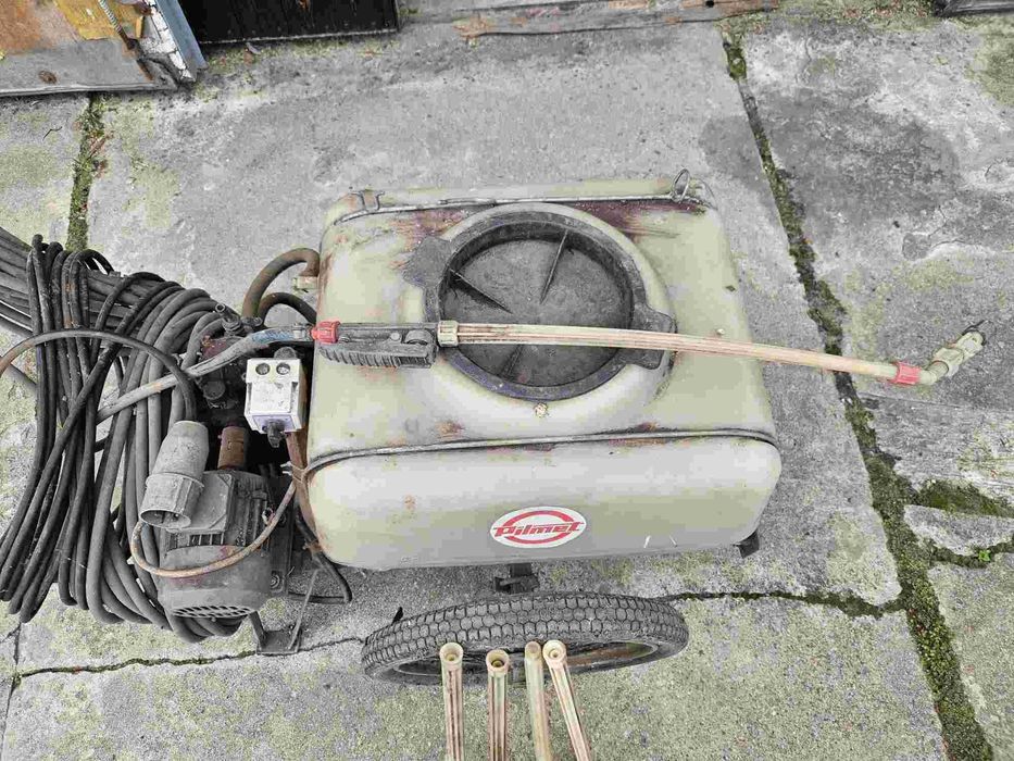 Opryskiwacz elektryczny taczkowy PILMET P054/0 100l