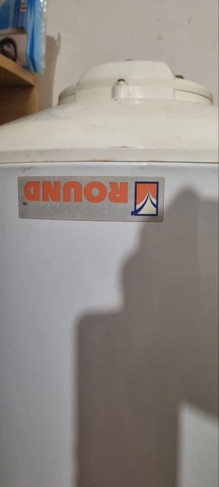 Продам водонагреватель,бойлер на 100л.