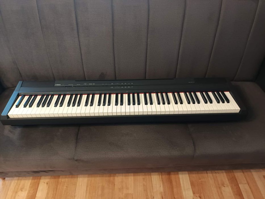 Sprzedam pianino cyfrowe Yamaha 105B