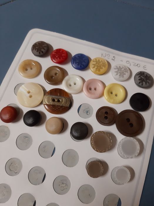 Botões variados cor/tamanho