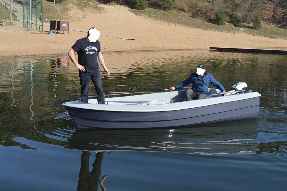 Łódka Wiosłowo-Wędkarska MANTA 440