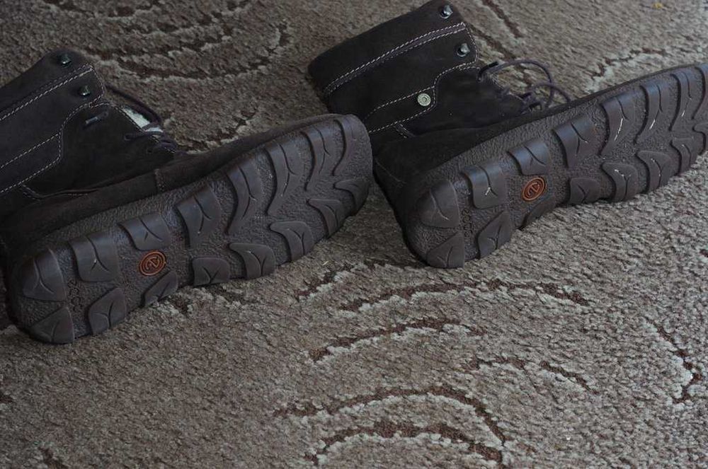 Zimowe damskie buty 39 Ecco ocieplane skóra