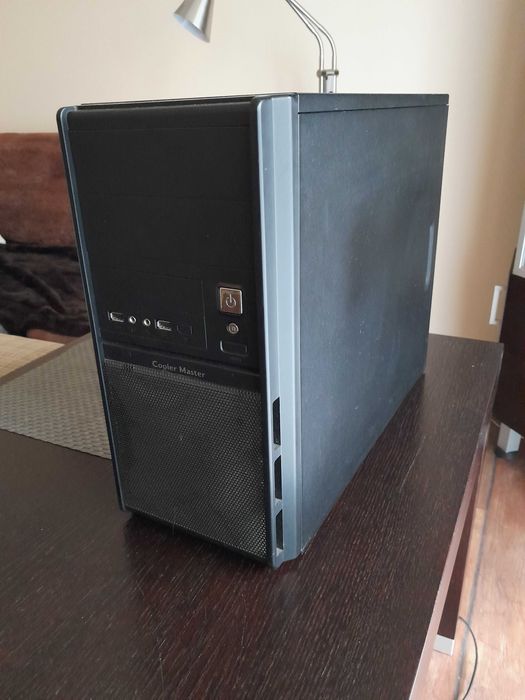 komputer stacjonarny i3 3,5 Ghz 8gm ram Windows 8.1