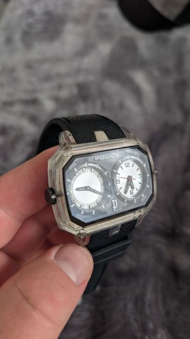 Чоловічий кварцовий годинник Police Hydra PL13076JPCL/04