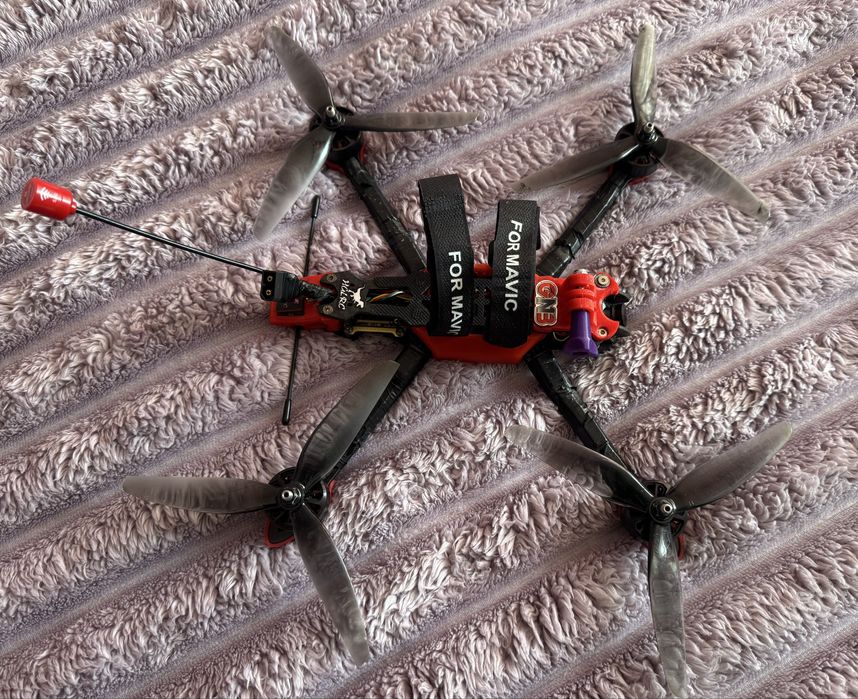 Фпв квадрик марк4 7дюймів з gps для long-range