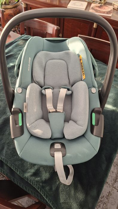 Ovo Maxi-cosi Pebble 360 - Essential Green