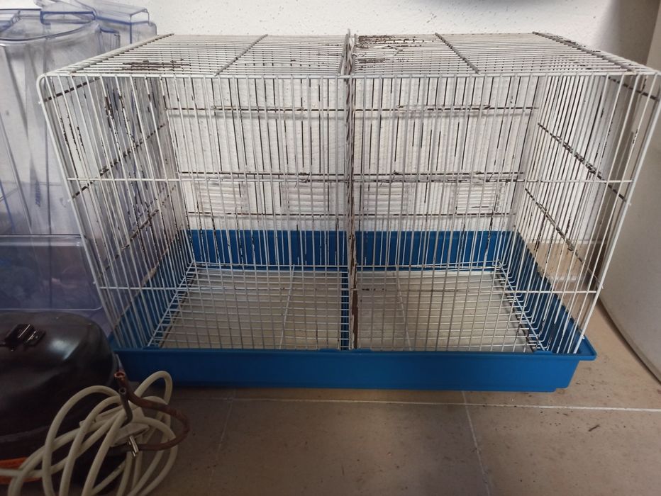 Gaiola para pássaros