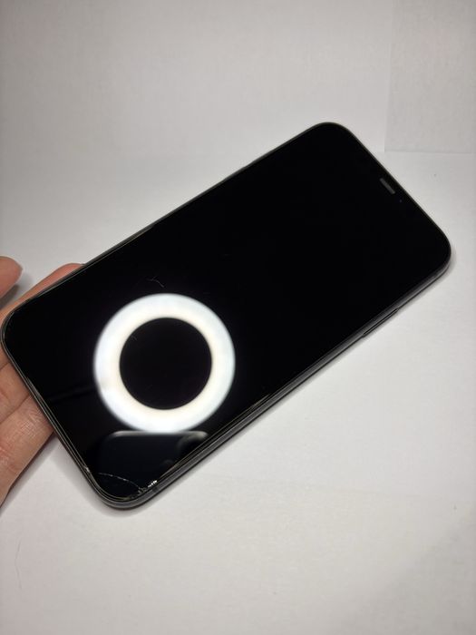 IPhone 11, Black, 64GB