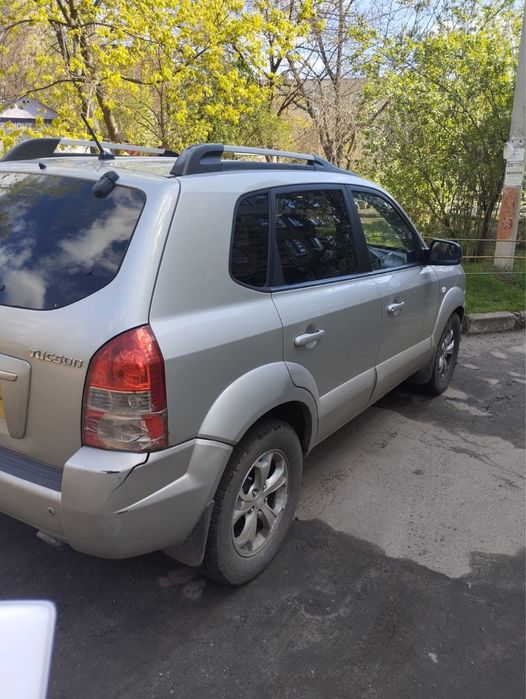 Hyundai Tucson 2.0 дизель