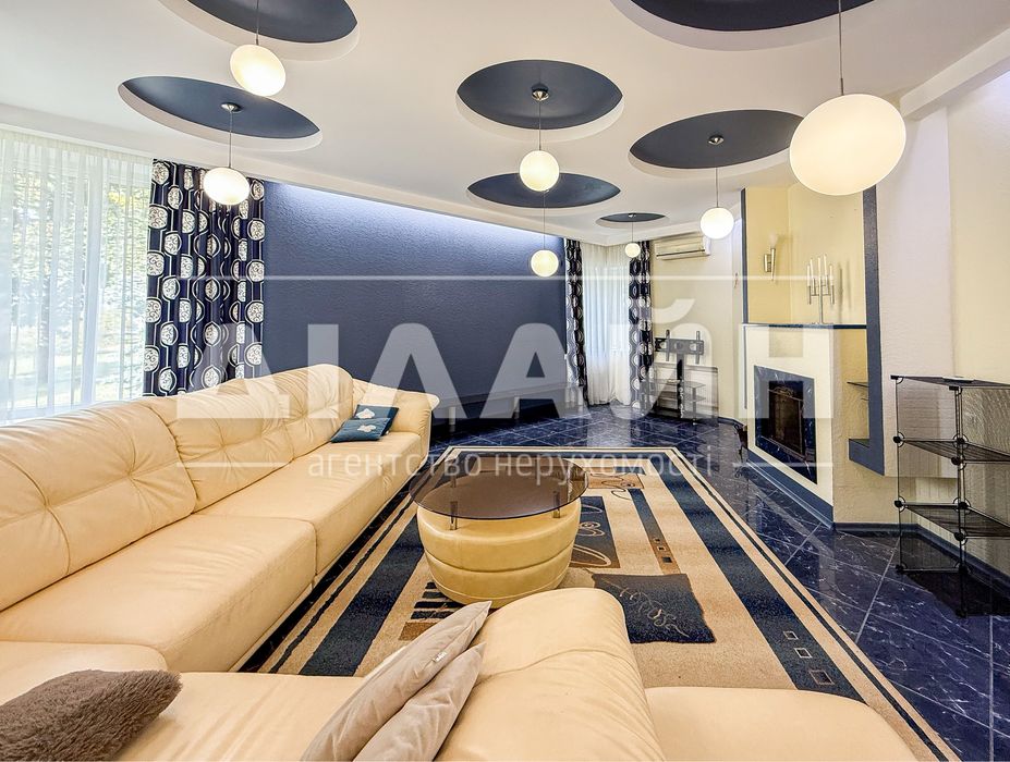 ТОП будинок на Дніпрі 250 м2 , 3 спальні