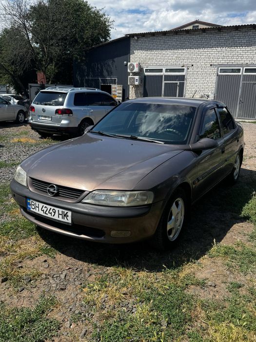Продам Opel Vectra B 1.6л Бензин Механика