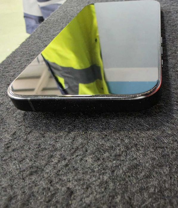 Iphone 16 Pro - 128Gb como novo