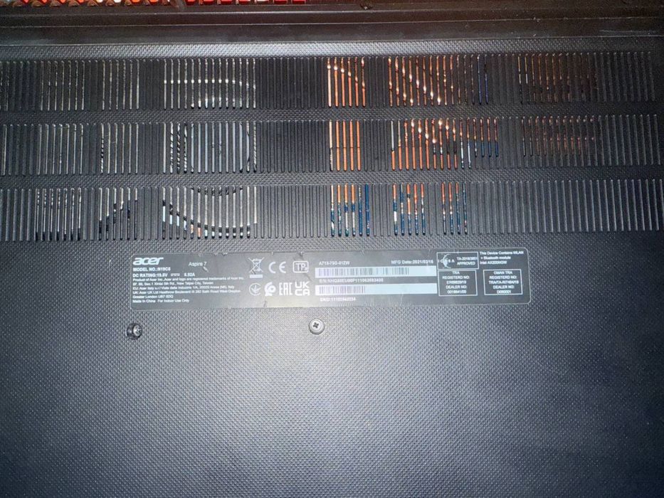 Aser Aspire 7 gamingowy 1650ti i5 SSD512 RAM16