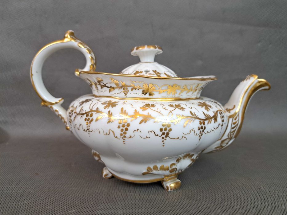 Serwis kawowy porcelanowy koniec XIX wieku