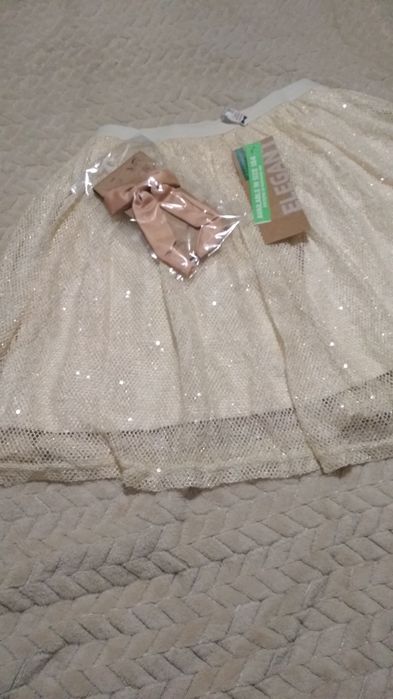 Nowa jasna spódnica coccodrillo r. 152+gratis