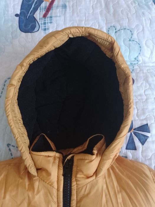 Куртка дитяча утеплена з капюшоном