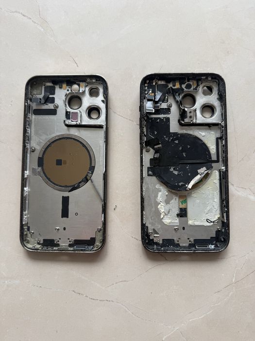 Упакування до Айфонів з корпусами Iphone в наявності