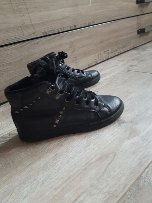 Czarne botki, wysokie tenisowki  z ćwiekami, lekko ocieplane 36, 23cm
