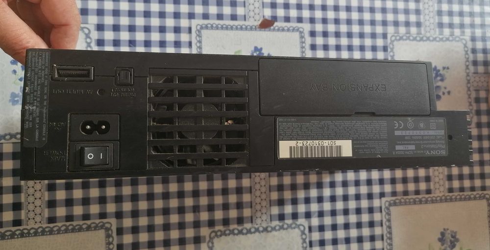 PlayStation 2 without controllers or connection cables64584500593666122
