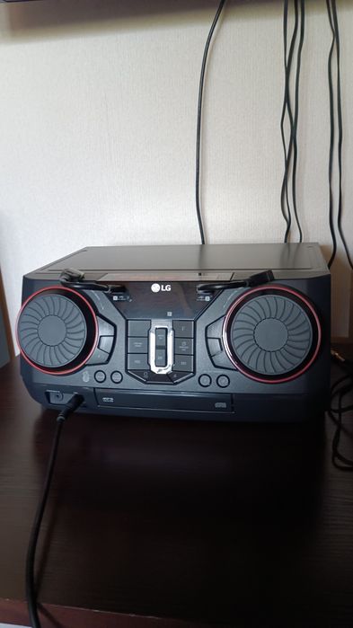 Wieża LG CK56 Xboom JAK NOWA