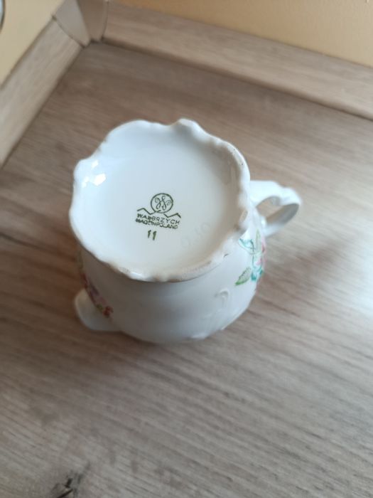 Śliczny stary mlecznik porcelana Wałbrzych