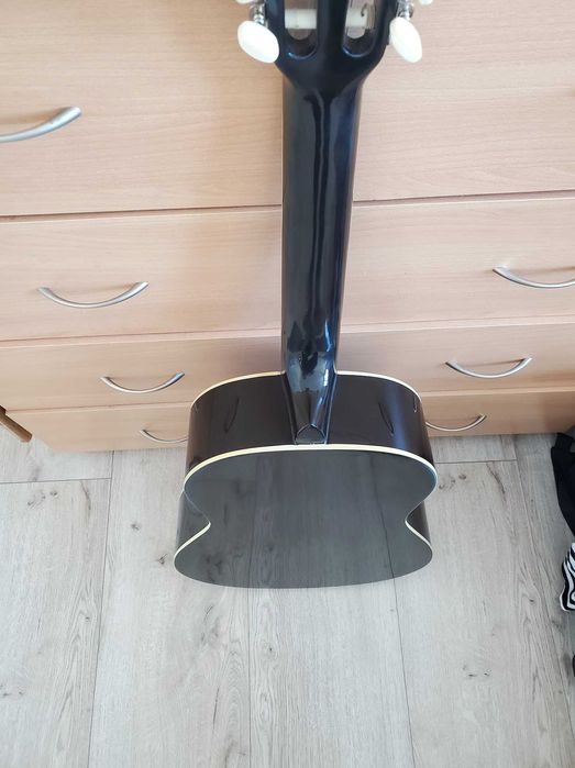 класична 3/4 гітара нейлонові струни глянцева лакова