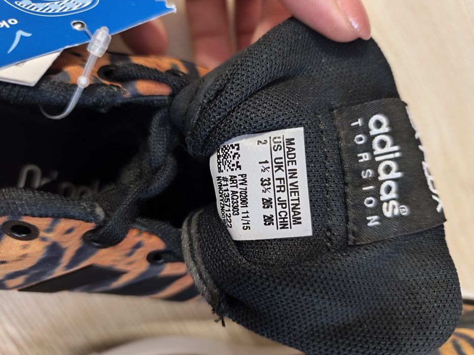 adidas flux zx - купити дитяче взуття - Ціна на OLX.ua