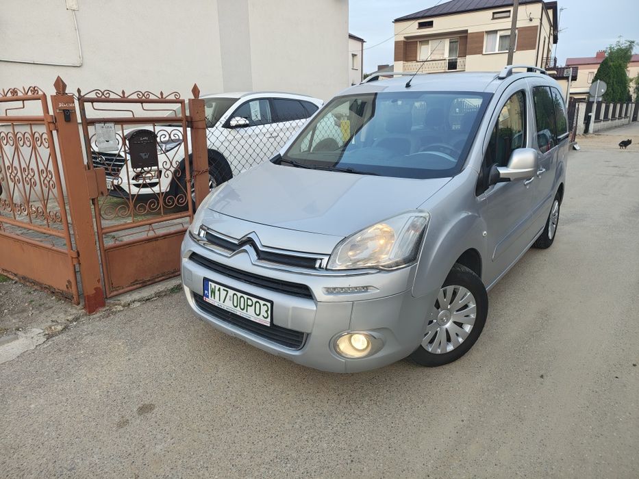 Citroen Berlingo 1,6 Benz.97KM.Lakier oryginały.