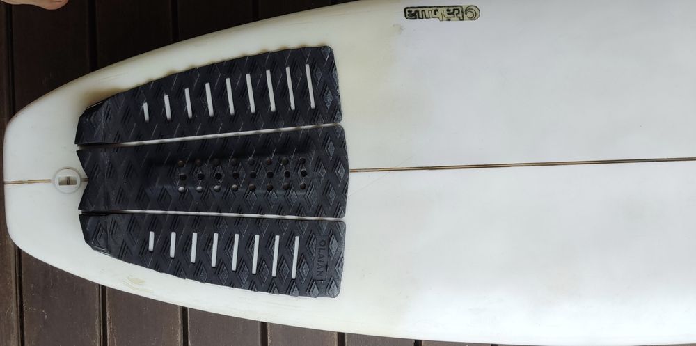 Ótima Prancha de Surf 6'8" pronta para surfar!