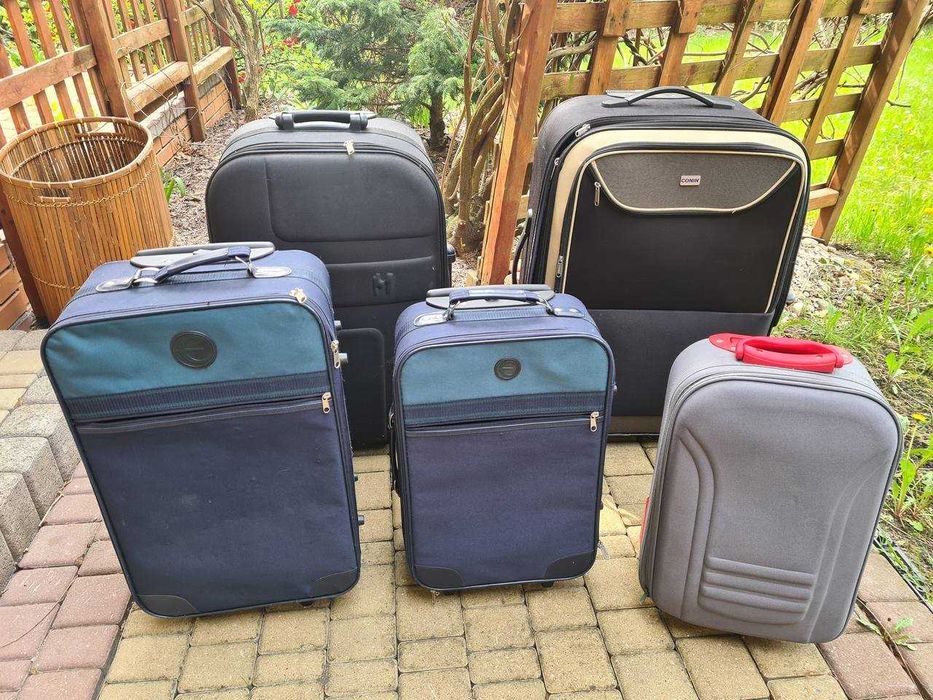 5 materiałowych walizek, walizki podróżne + GRATIS torba  Reebok