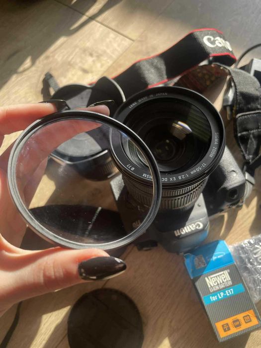 Aparat Canon eos 77D + 2 obiektywy + baterie + akcesoria
