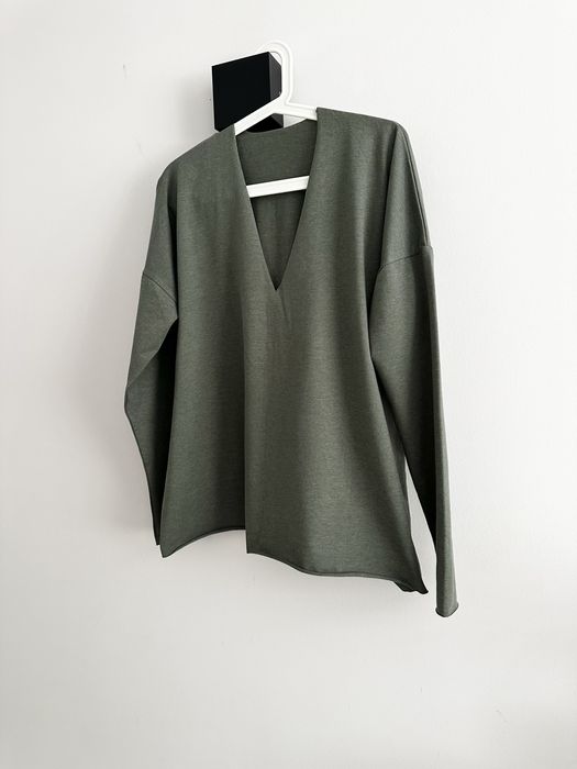 Longsleeve khaki The Odder Side Basic dekolt V