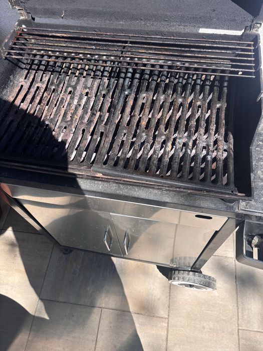 Grill gazowy weber