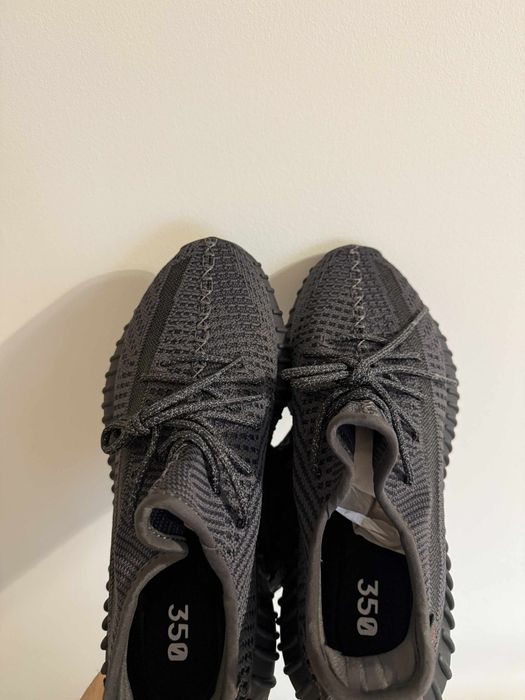 Adidas Yeezy Boost 350 V2 – Dark Grey – r. 44