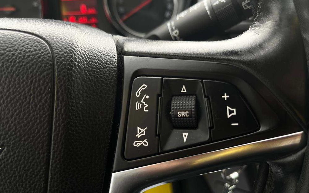 Opel Insignia Sports Tourer 2013