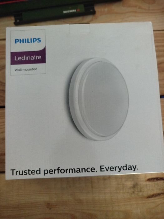 Plafon Philips LED Nowy IP 65
