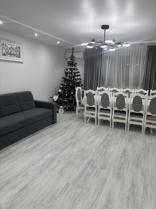 Продається квартира у центрі м.Борщів