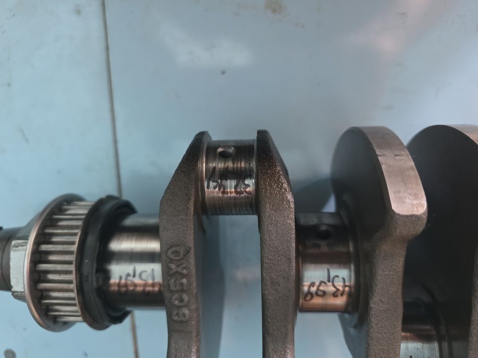 Коленвал 6C5-11411-00-00, на yamaha / ямаха F50 , F60