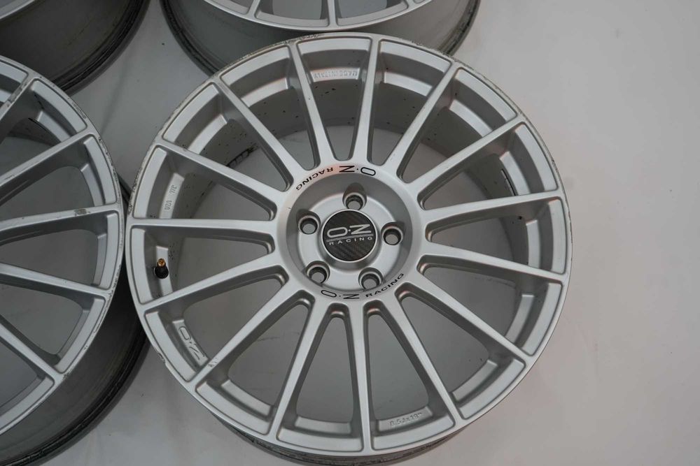 Alufelgi Felgi OZ LM R19 5x110 Opel Alfa Romeo Saab Fiat