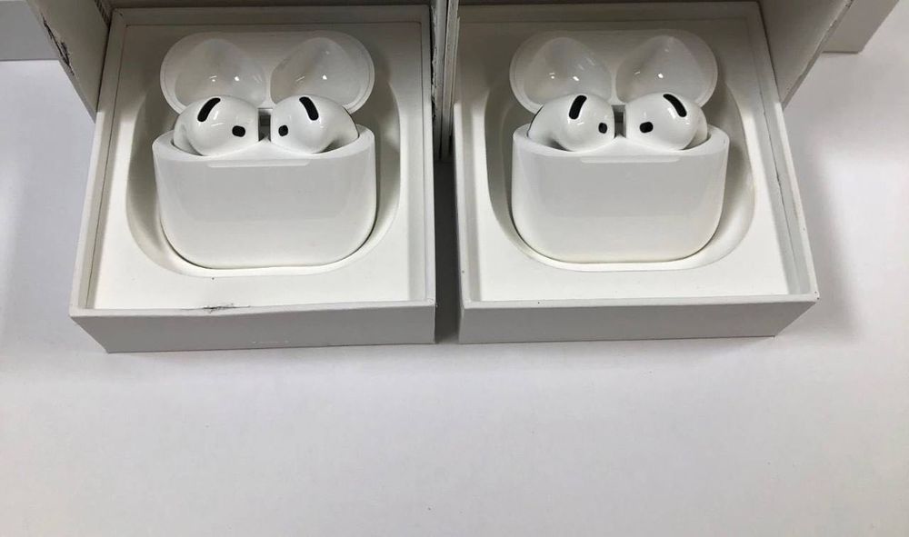 Навушники Air Pods 4