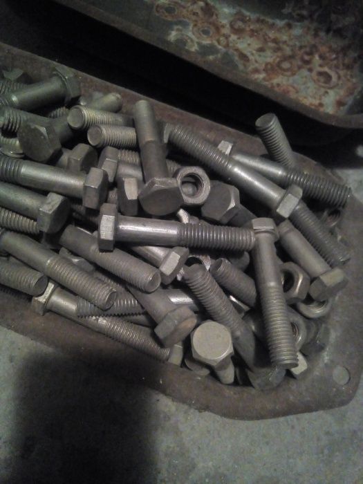 Болт 12 с гайкой цена за кг