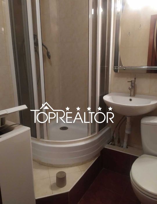 СТАЛИНКА З ЛІФТОМ! Ж/Б! Пушкінська!. Продам 2к 45 м2