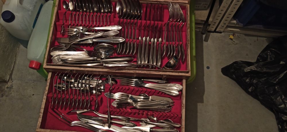 Antique Cutlery Set.64862789179650121