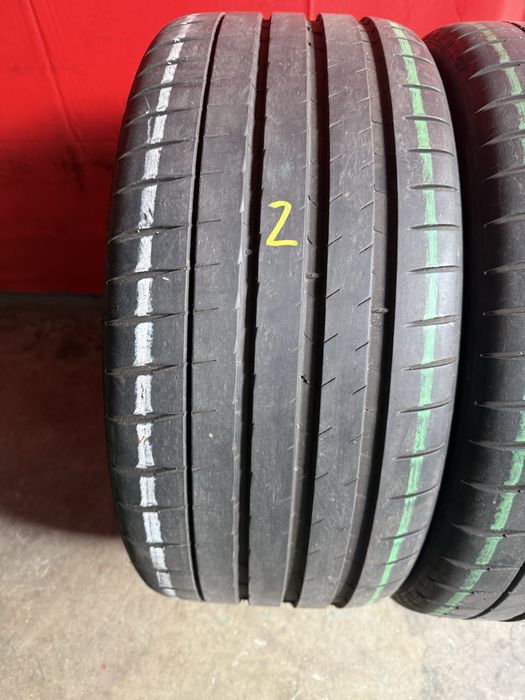 Pneus 235/35/20 Michelin Homolgacao Tesla Impecaveis
