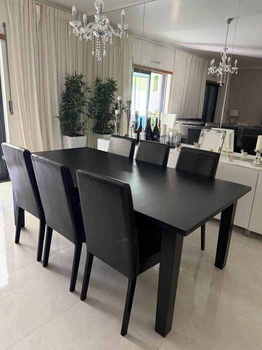 Mesa de sala extensível+ 6 cadeiras- Excelente estado