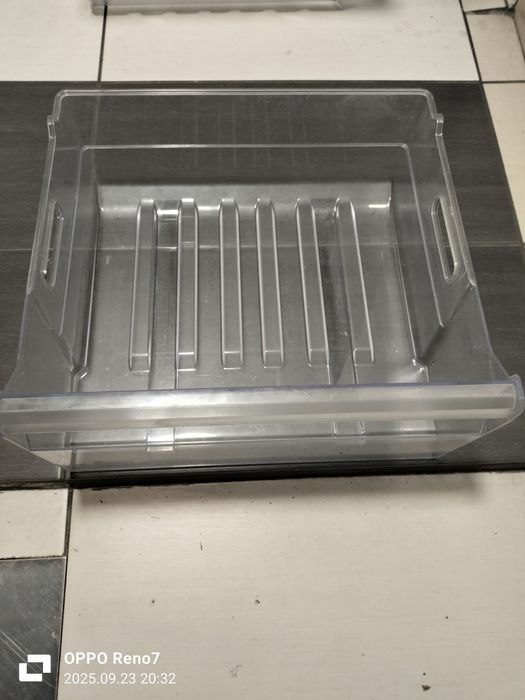 Szuflady do lodówki i zamrażarki