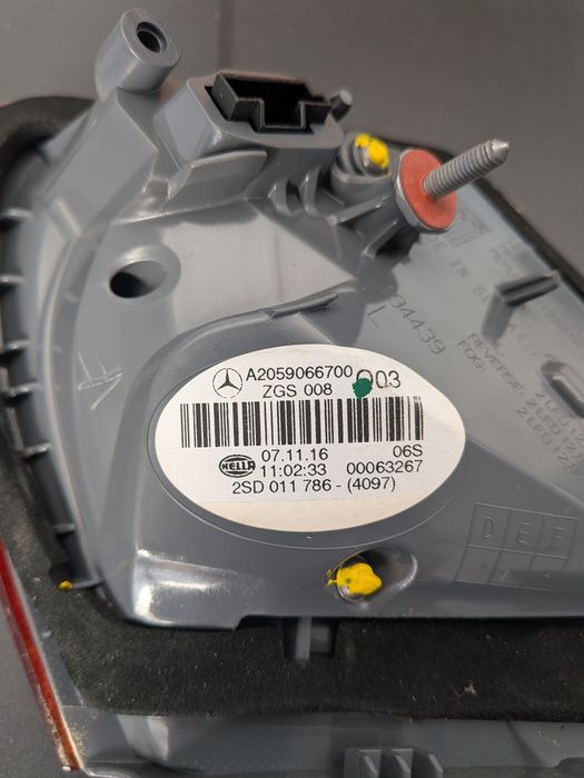 Farol traseiro esquerdo Mercedes C220 Coupé