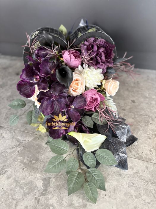 Kompozycja nagrobna wiązanka na grób