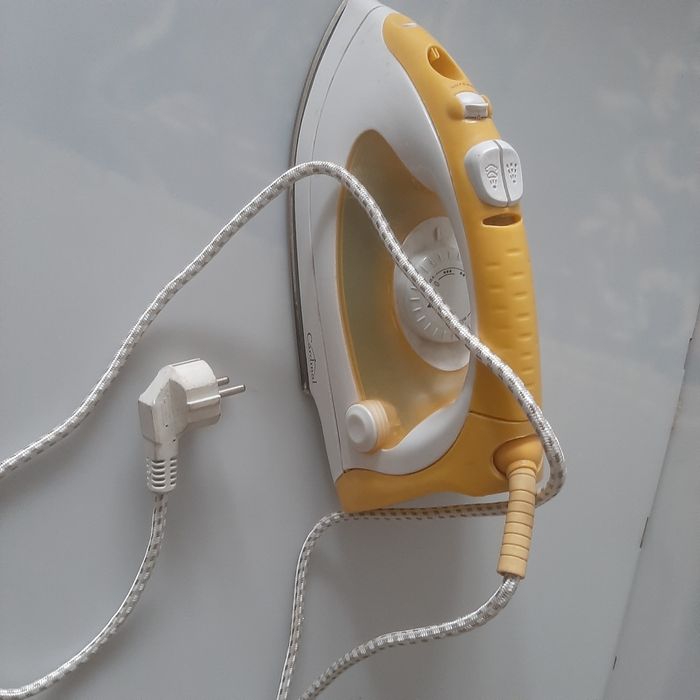 Праска в відмінному стані