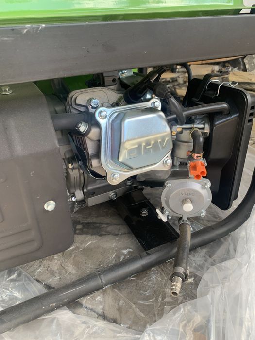 Генератор бензиновий